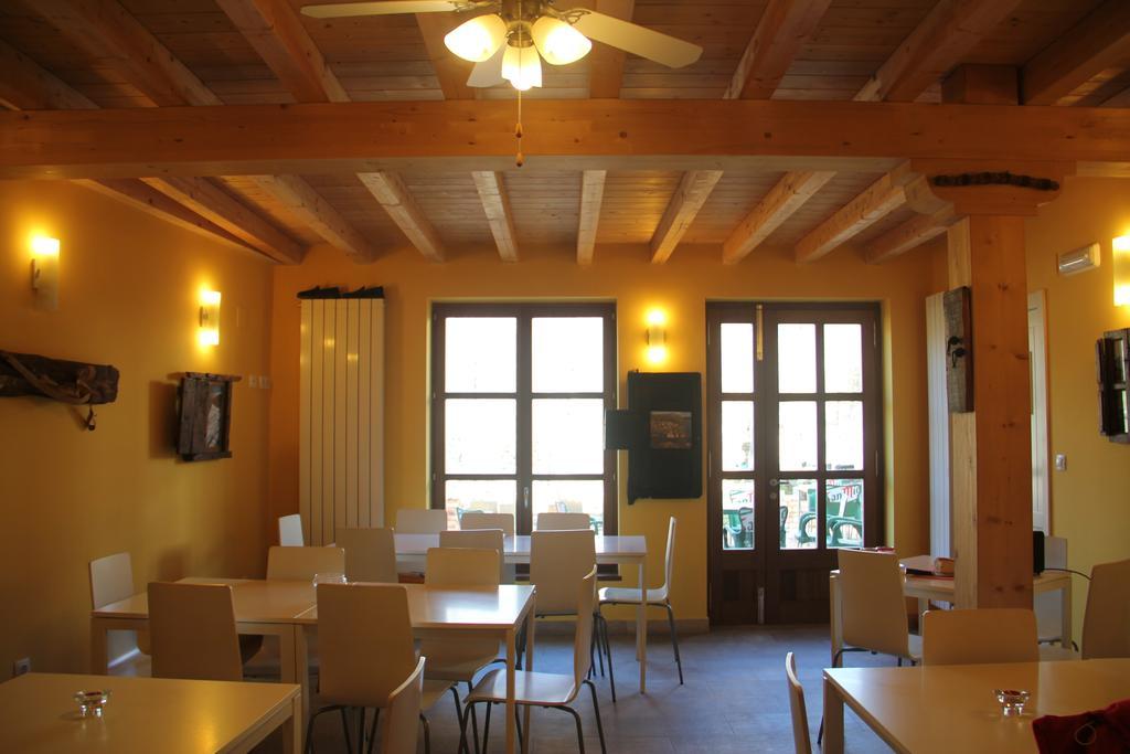 Hostel Curavacas Triollo Buitenkant foto