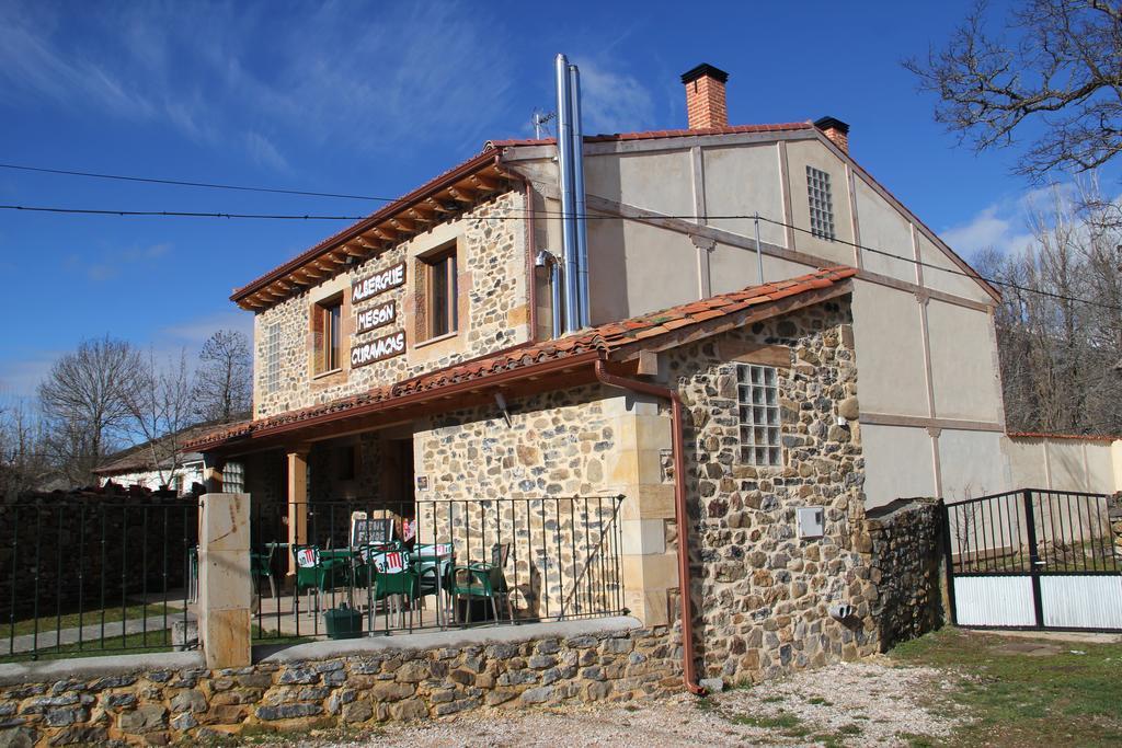 Hostel Curavacas Triollo Buitenkant foto